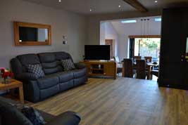 Jupiters Barn Slides 04